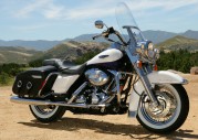 Harley-Davidson FLHRC Road King Classic